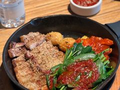 意式鳀鱼酱铁锅黑猪肉-BELLOCO倍乐(静安店)