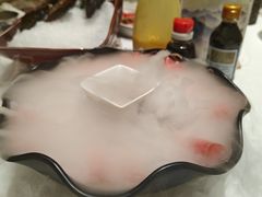 -红鼎豆捞·非遗鲍皇汤火锅(宝丰路店)