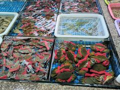 -霞涌市场海鲜摆卖区