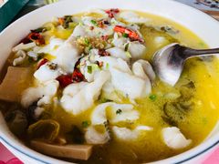 -荷塘秋月·本帮江浙菜(国权路店)