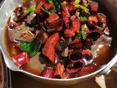 -包整·丝娃娃(一览甲秀楼风景店)