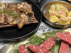 -草家酱蟹炭火烤肉店(珲春南路二店)