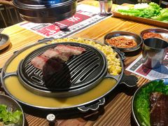 -青瓦炭韩潮烤肉(花园道店)