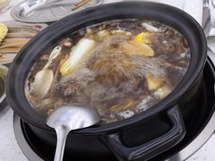-牛知府云南菌汤鲜牛肉火锅(肖家湾店)