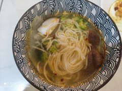 -杭州西湖湖滨银泰亚朵酒店