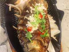 -破瓦寒窑·地摊烤羊排