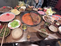 -萍姐火锅·公路夜市(武汉首店)