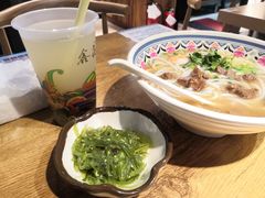 -鑫花溪牛肉米粉(人民广场店)