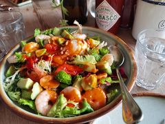 虾仁牛油果沙拉-RAC BAR(安福路店)