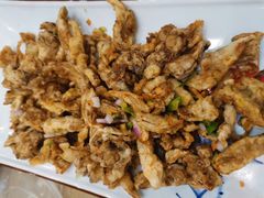 椒盐平菇-小四川菜馆(托乐嘉店)