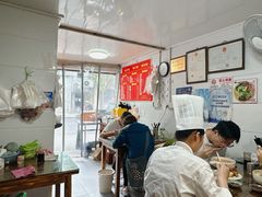 -胡记锅贴·沪上游子老鸭粉丝汤(太原路店)
