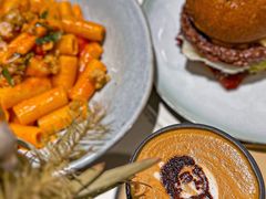 -潮一不贰·法式甜品·生日蛋糕·西式简餐(外滩店)