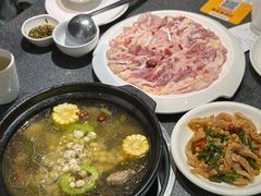 -野迹·石橄榄鸡·烧烤(新洲店)