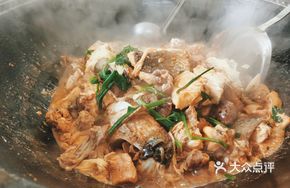 Firewood-Steamed Freshwater Carp