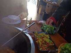 -曹丞相·地锅鸡·地锅鱼(武林店)