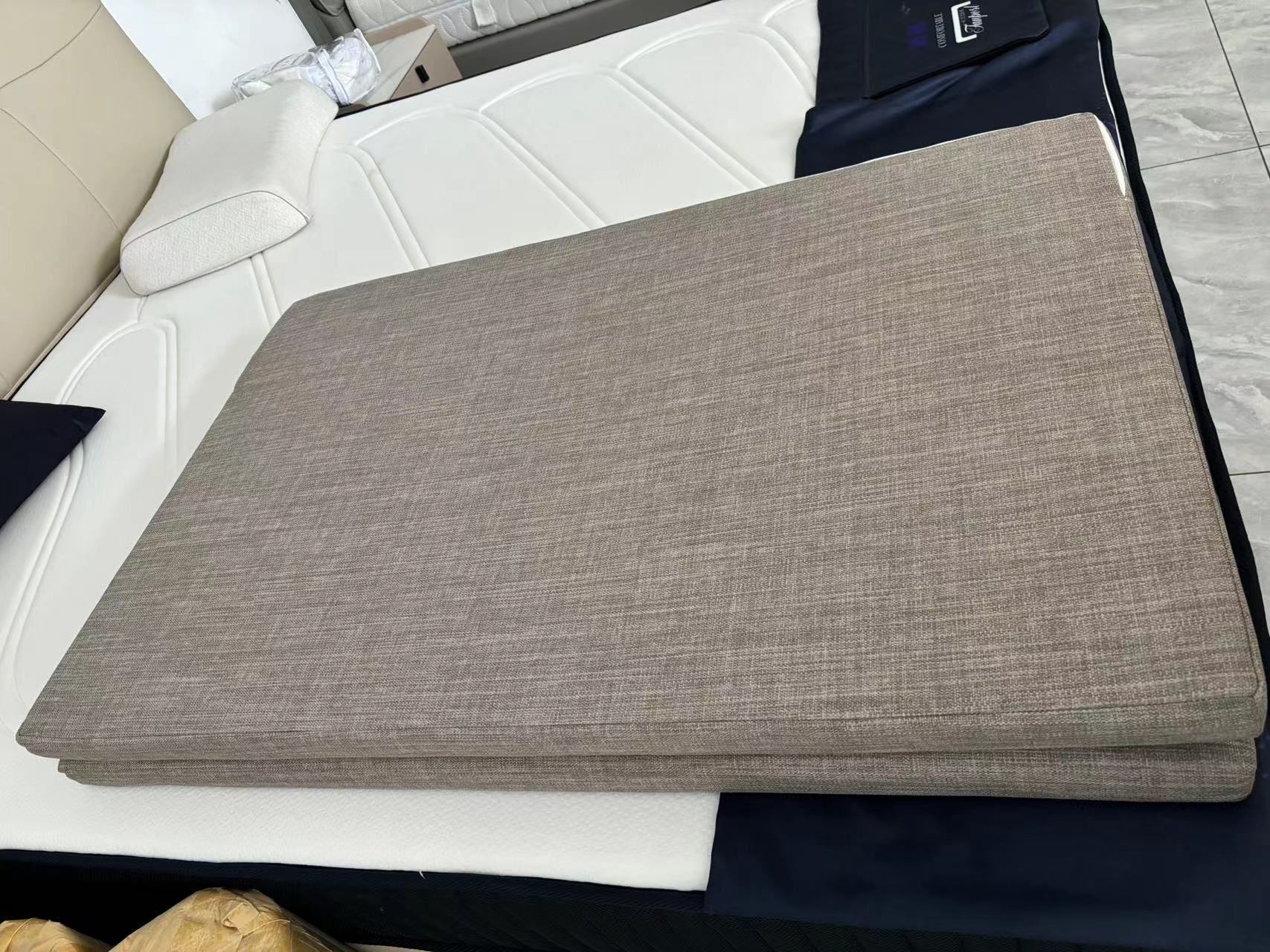 出口床垫工厂直销,布袋弹簧床垫,高弹棉床垫,3d透气床垫,百分百出口