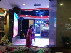 -小天鹅火锅·一线江景洪鼎旗舰店(洪崖洞店)