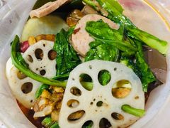 -万记麻辣烫国展总店