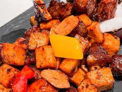 椰果杏鲍菇牛肉粒-闻见中国海南菜(K11店)