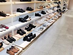 -hotwind热风(中贸广场店)