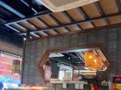 -魏铭鱼头捞饭(晋阳路店)