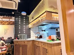 -馋三尺蟹粉小笼(人民广场店)