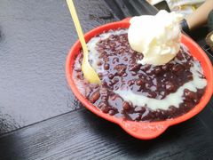 红豆炼乳拼蜂蜜杏肉-铁真·刨冰红焖羊肉·正宗老字号