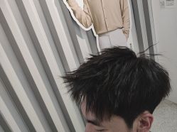 -丝语萱形象
