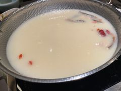 -捞王锅物料理(上海世茂广场店)