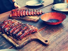 -Ribs & Burgers The Rocks