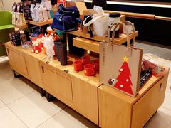 零售区-星巴克臻选(北京银泰店)