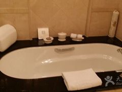 -广州富力丽思卡尔顿酒店