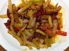 -天山集市(和家乐广场店)