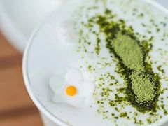 -星巴克臻选(上海长风大悦城店)