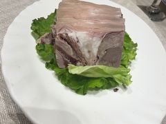 -品悦酒店(三林古镇店)
