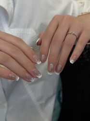 -HUII NAIL绘京美甲美睫会馆