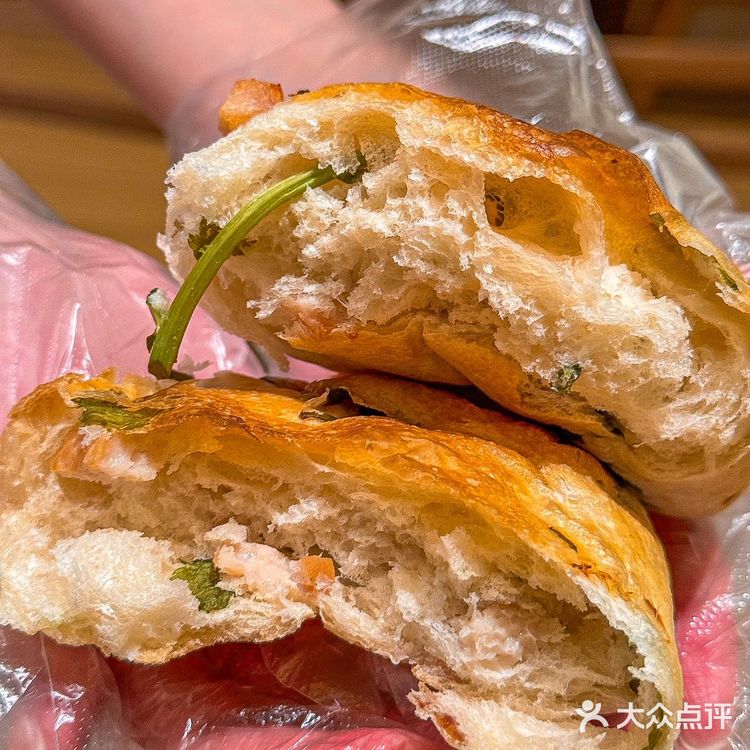 谁懂啊‼️这个马兰头恰巴塔真的是巨巨巨好吃