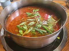 -野山舂·贵州现舂酸汤牛肉(东山店)