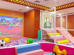 -鸿泰洋美食水会(东门中店)