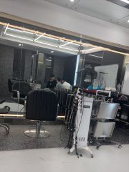 -厘里·salon