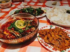 -辣小鲜·南昌大排档(船山路店)