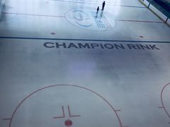 -冠军冰场CHAMPION RINK(凯德广场店)