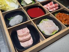 -海底捞火锅(关山保利店)