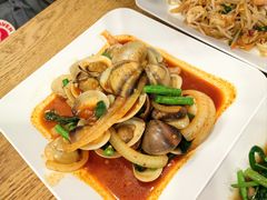 -两兄弟Song Pee Nong(2号店)