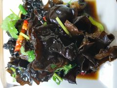 秋木耳-老边饺子馆(北京南站1店)