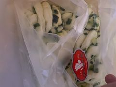 -白玉兰食品(汇联商厦店)