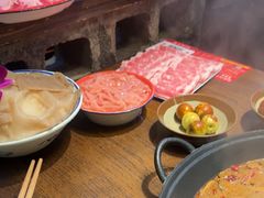 -萍姐火锅·公路夜市(武汉首店)