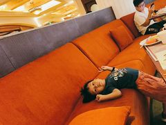 -东莞塘厦三正半山温泉酒店·沙利文西餐厅
