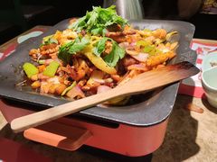 -炭舍干锅·烤鱼(扬名广场店)