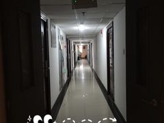 -Fashion果派影音酒店(小寨地铁站店)